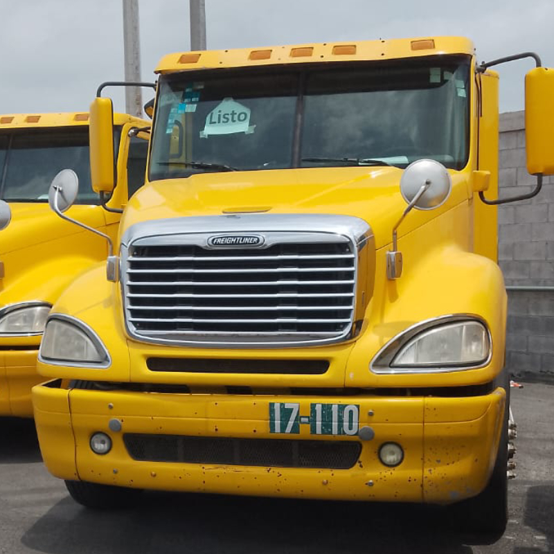 En este momento estás viendo Freightliner Columbia 2017 #17-110