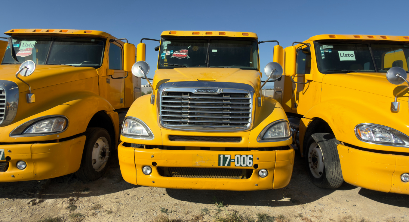 Freightliner Columbia 2017 #17-006
