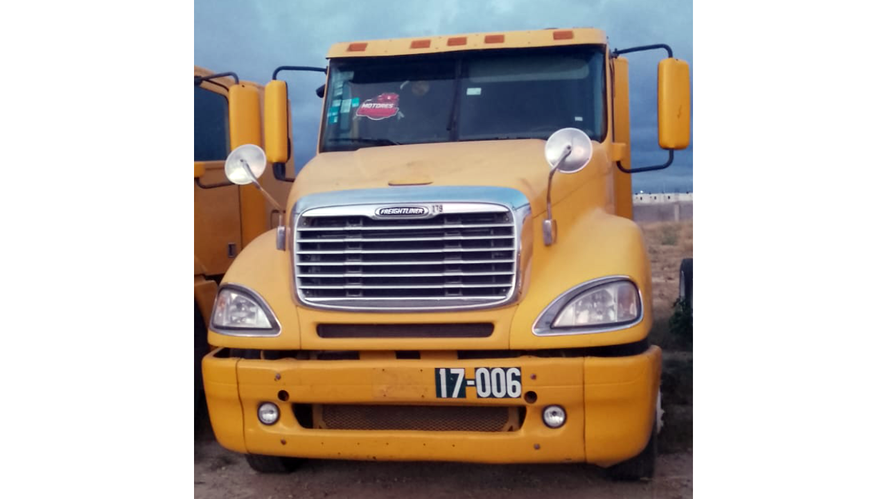 Freightliner Columbia 2017 #17-006
