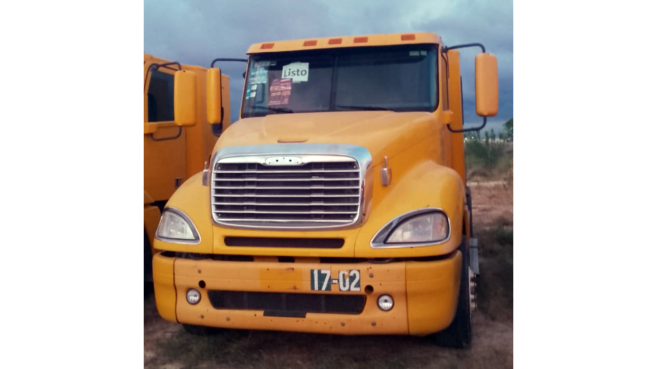 Freightliner Columbia 2017 #17-02