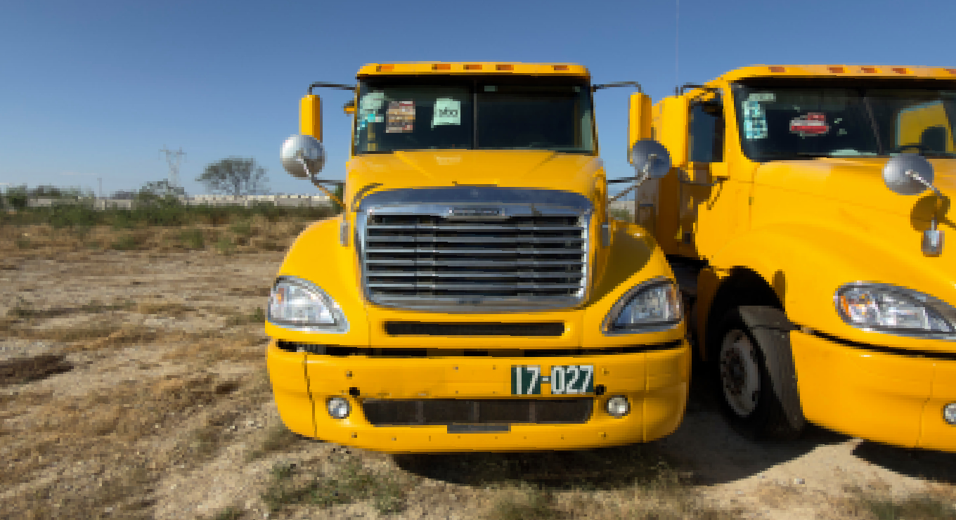 Freightliner Columbia 2017 #17-027