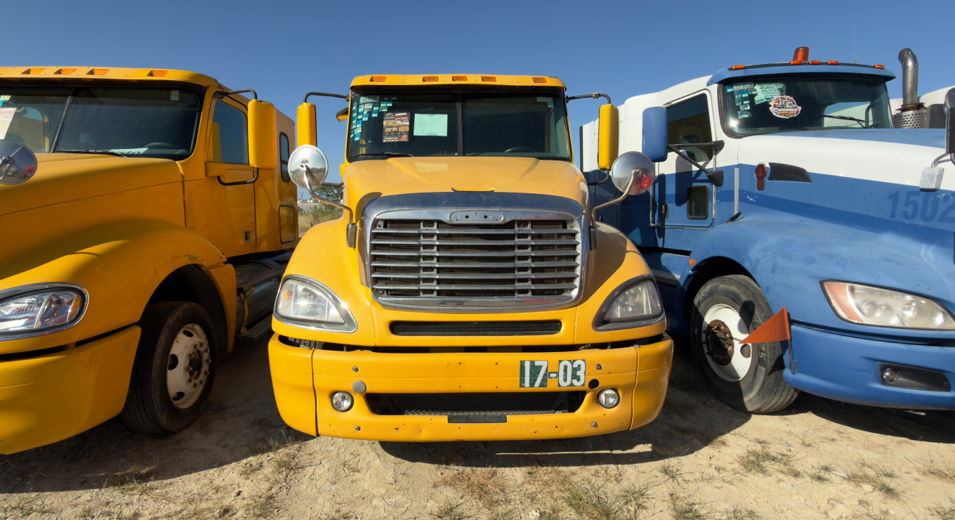 Freightliner Columbia 2017 #17-03