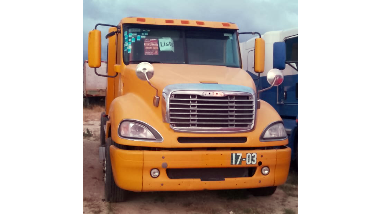 Freightliner Columbia 2017 #17-03