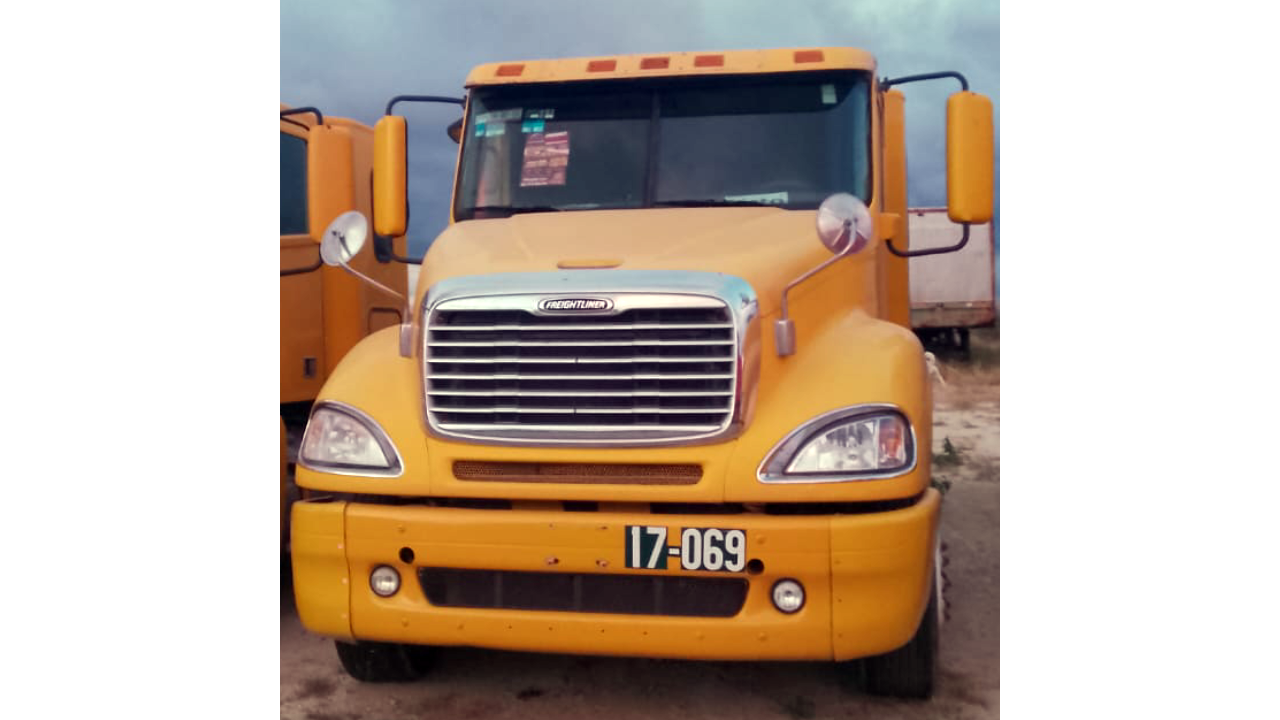 Freightliner Columbia 2017 #17-069