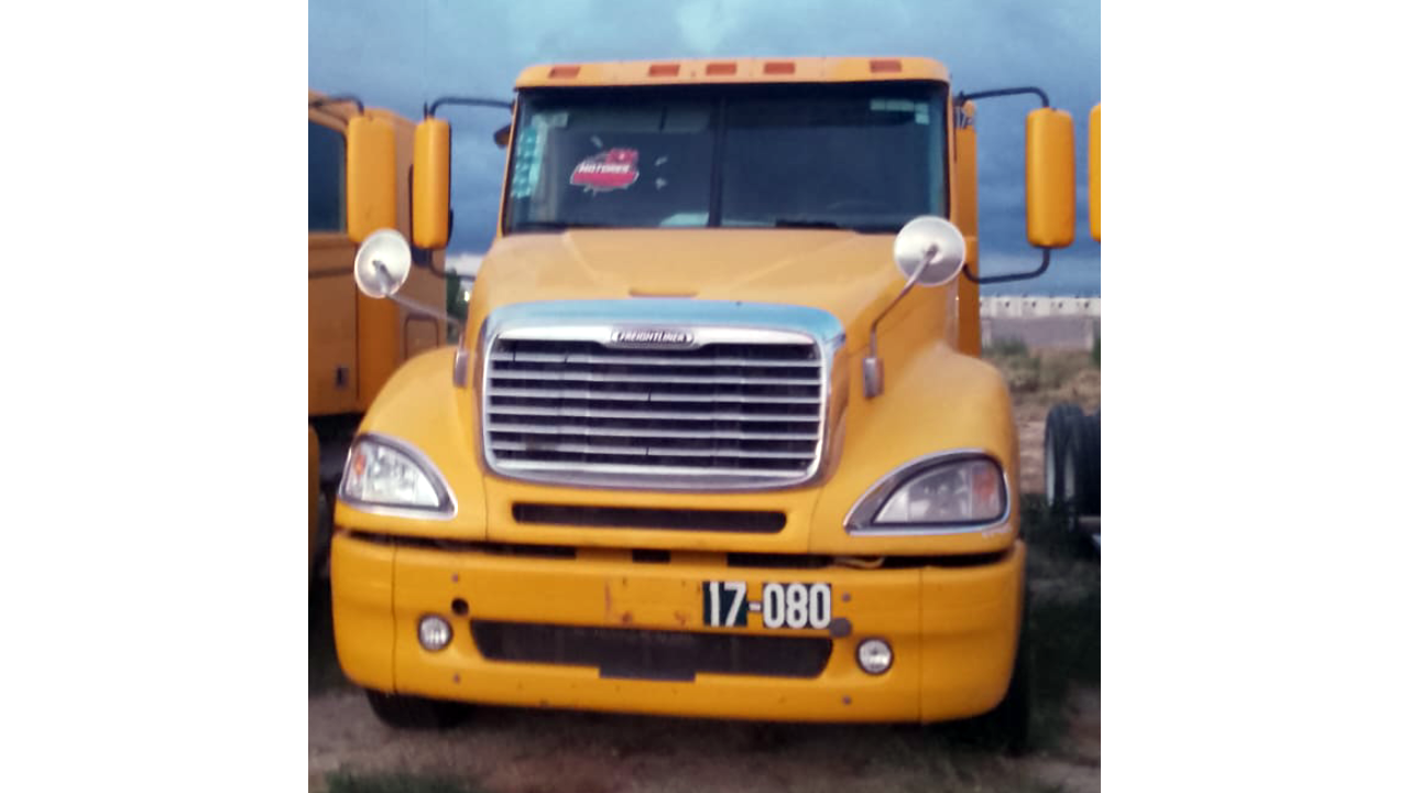 Freightliner Columbia 2017 #17-080
