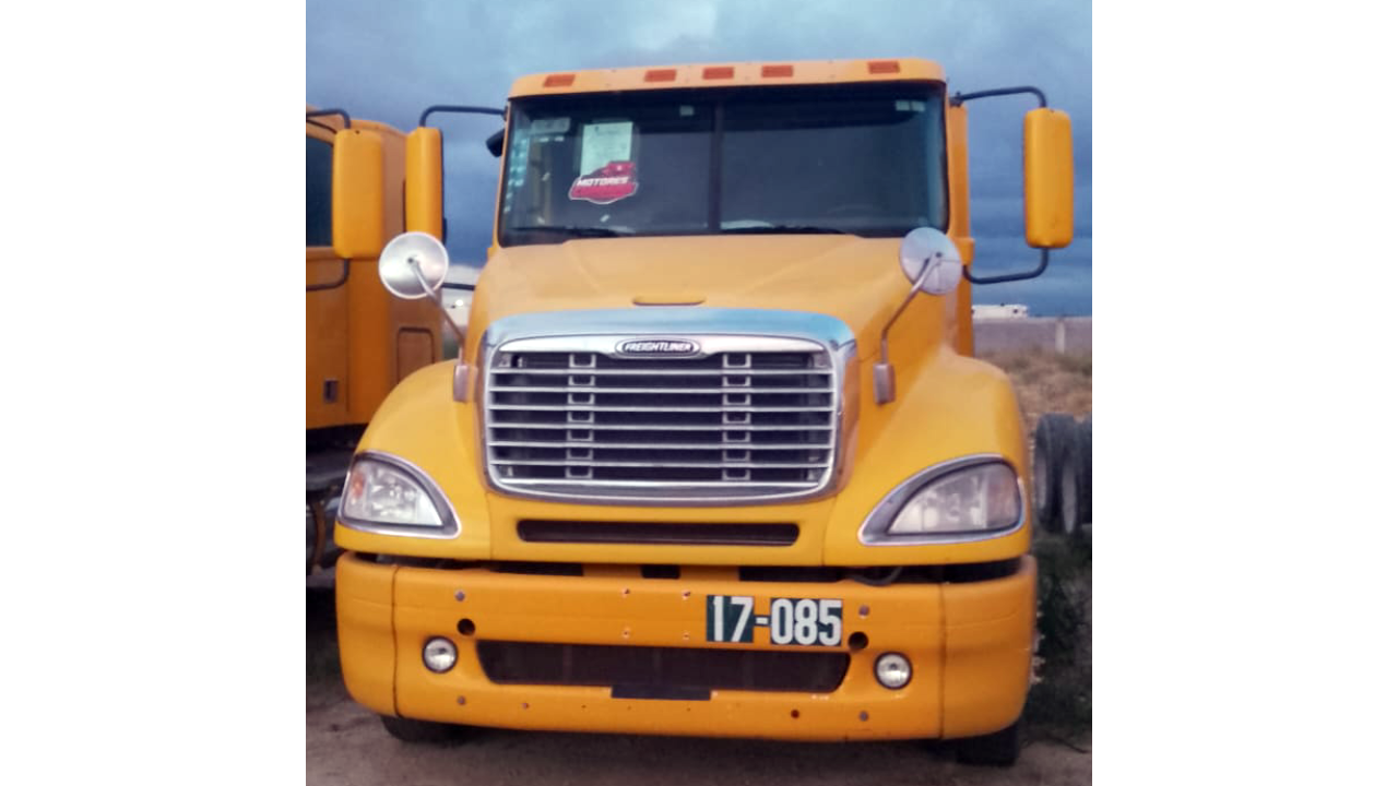 Freightliner Columbia 2017 #17-085