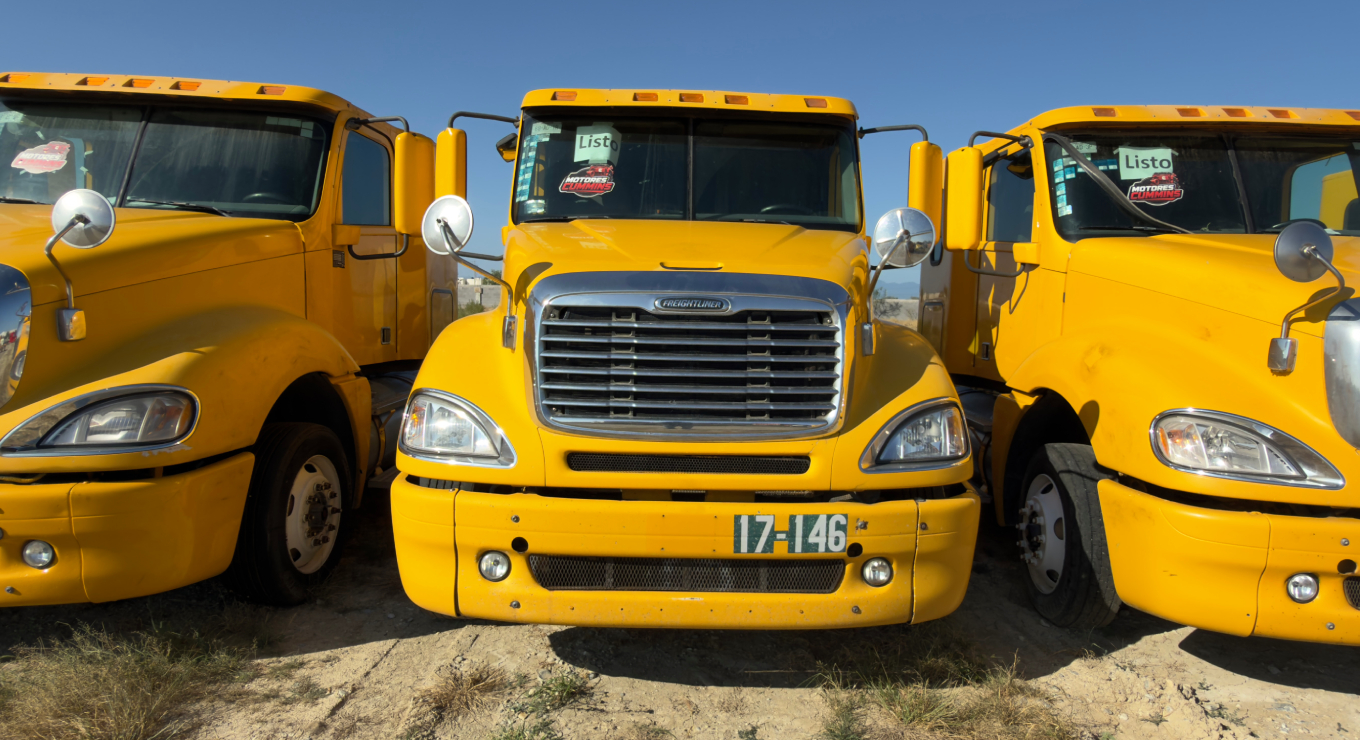 Freightliner Columbia 2017 #17-146