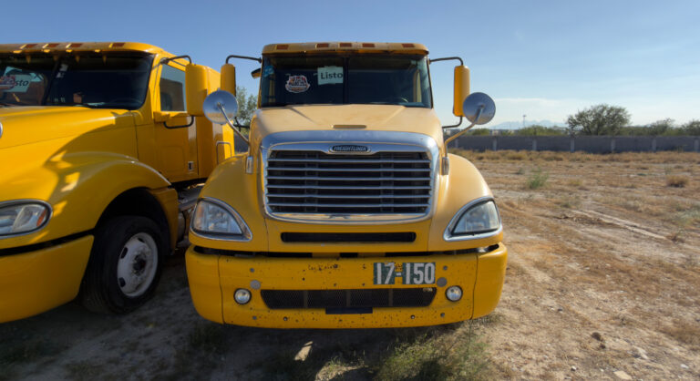 Freightliner Columbia 2017 17-150