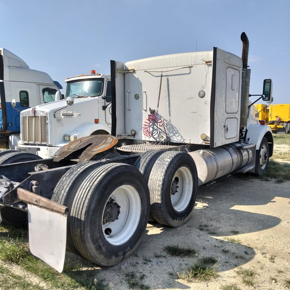 
								Kenworth t800 2006 full									