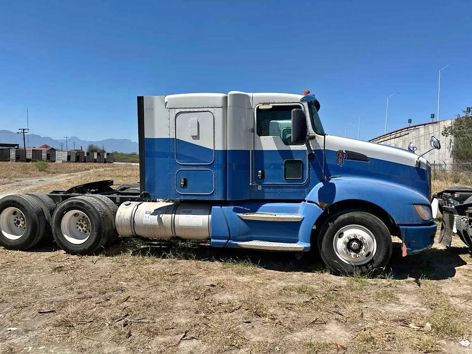 
								Kenworth t660 2015 full									